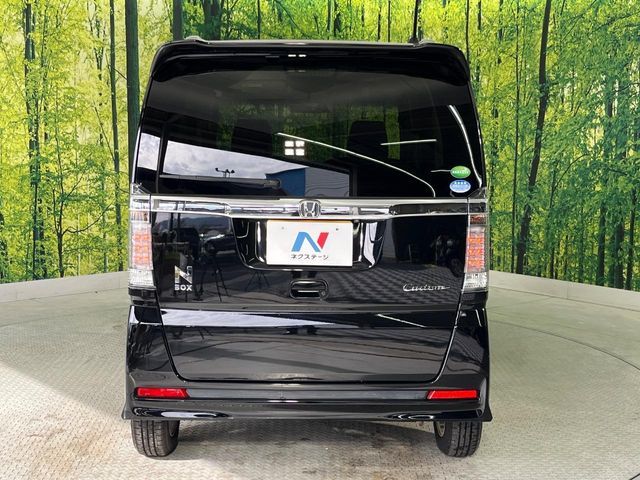 HONDA N BOX CUSTOM 2016