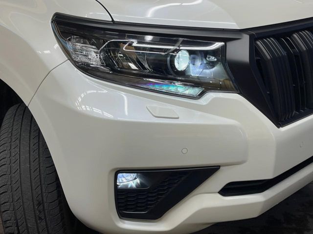 TOYOTA LANDCRUISER PRADO 2023