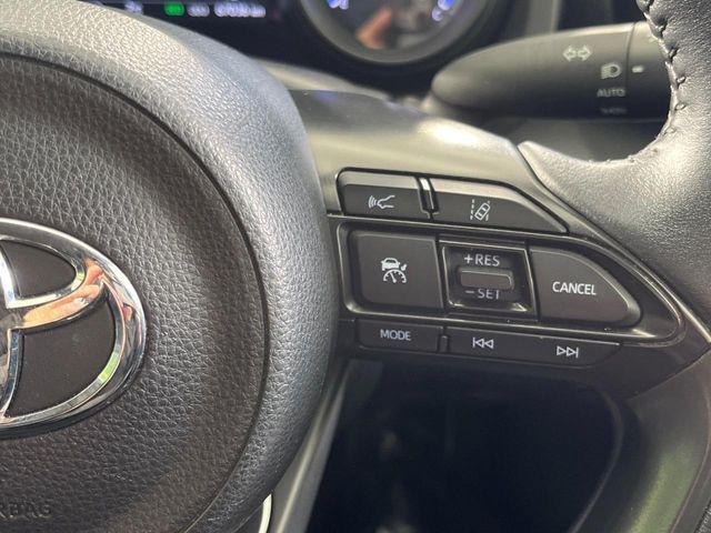 TOYOTA YARIS CROSS 2023