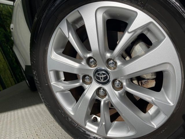 TOYOTA YARIS CROSS 2023