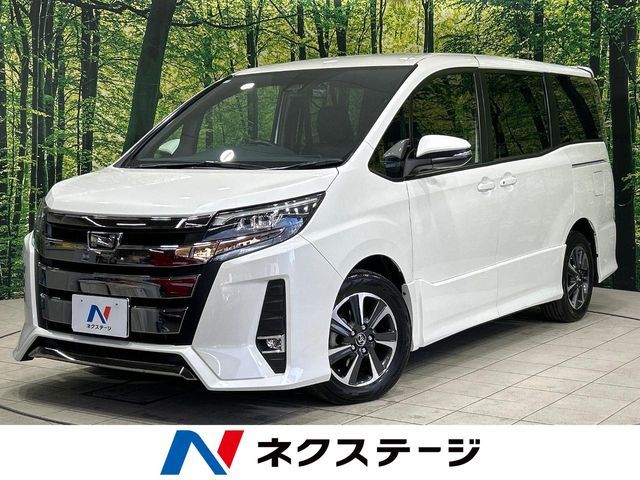 TOYOTA NOAH 2017