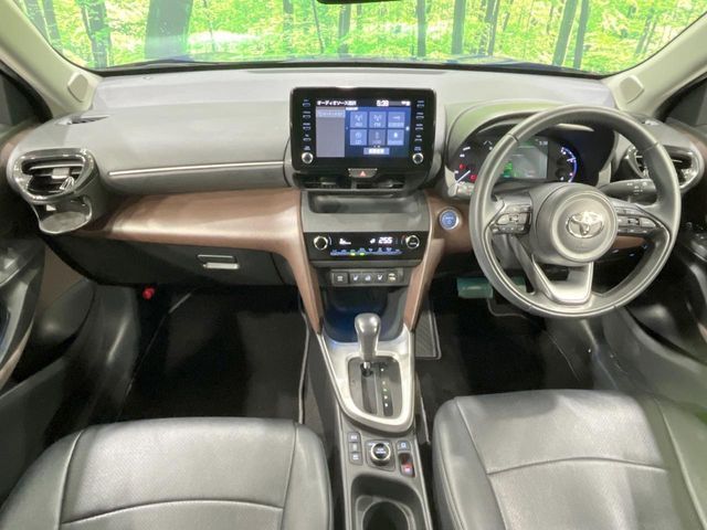 TOYOTA YARIS CROSS HYBRID 2021