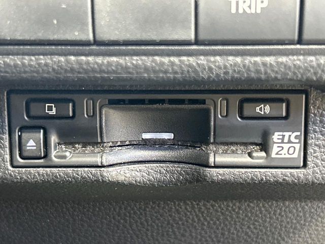 TOYOTA COROLLA TOURING HYBRID 2022