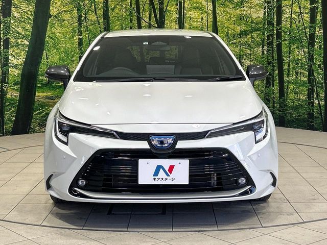 TOYOTA COROLLA TOURING HYBRID 2022