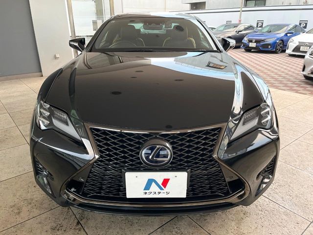 TOYOTA LEXUS RC300h 2019