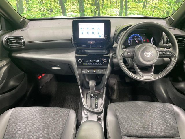 TOYOTA YARIS CROSS HYBRID 2025