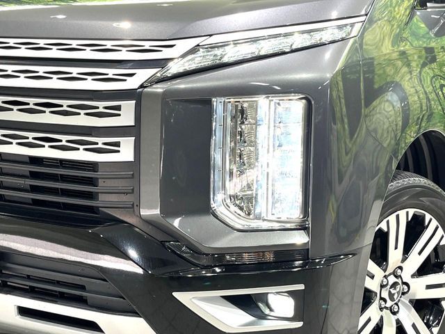 MITSUBISHI DELICA D:5 4WD 2019