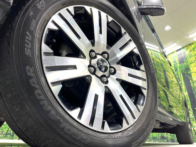 MITSUBISHI DELICA D:5 4WD 2019