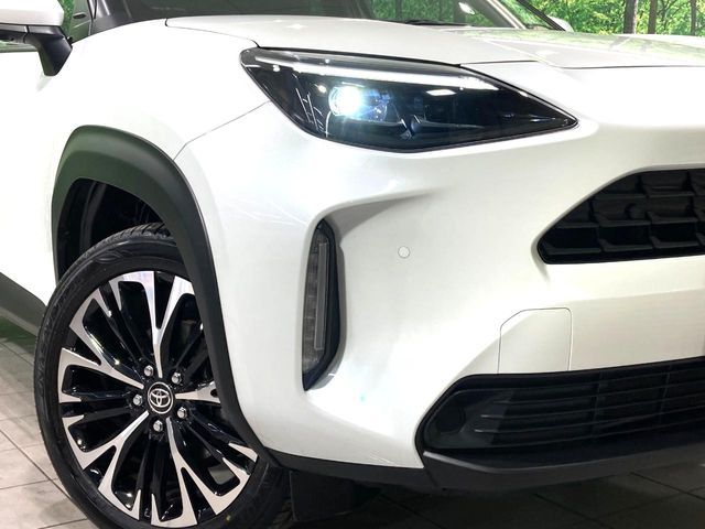 TOYOTA YARIS CROSS HYBRID 2025