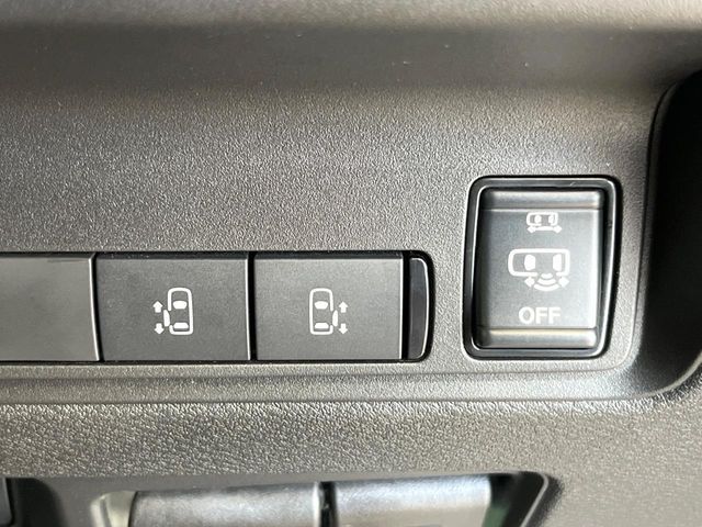 NISSAN SERENA  WG 2024