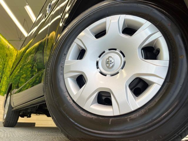 TOYOTA HIACE van 4WD 2025