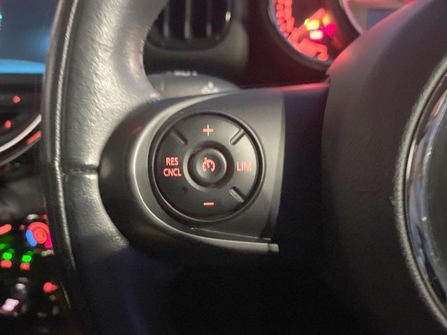 BMW BMW MINI ONE CROSSOVER 2018