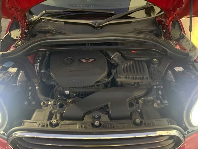 BMW BMW MINI ONE CROSSOVER 2018