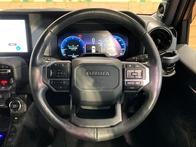 TOYOTA LANDCRUISER 250 2024