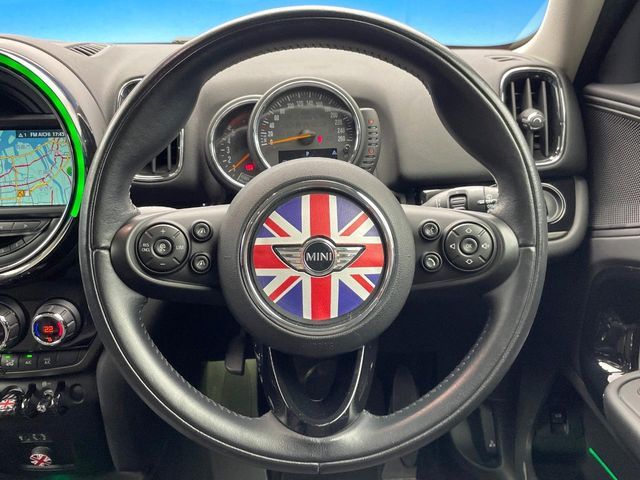 BMW BMW MINI COOPER D CROSSOVER 2017