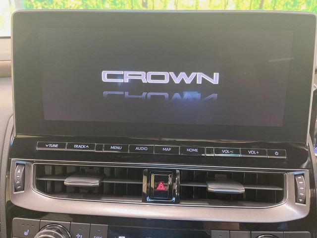 TOYOTA CROWN sedan hybrid 2021