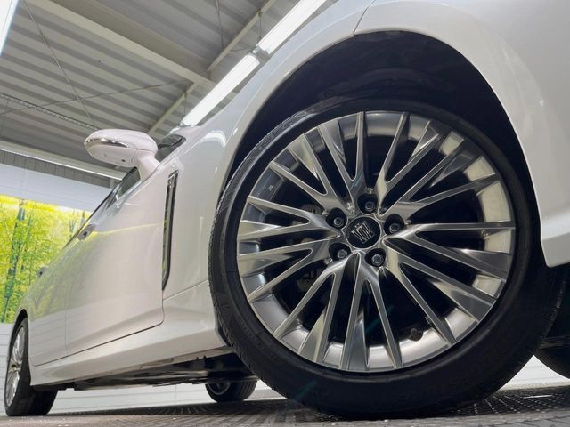 TOYOTA CROWN sedan hybrid 2021