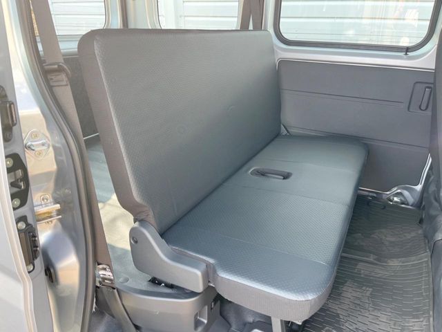 TOYOTA PIXIS van 2023