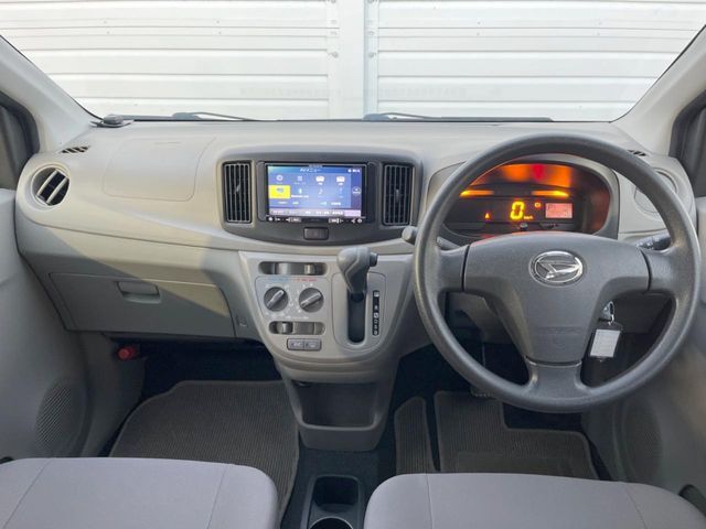 DAIHATSU MIRA e:S 2013