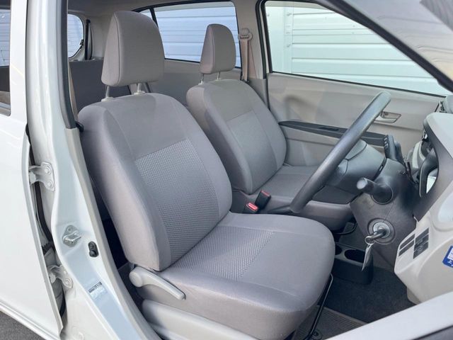 DAIHATSU MIRA e:S 2013