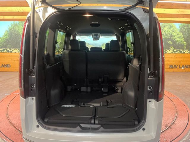 HONDA STEPWAGON e:HEV SPADA 2025