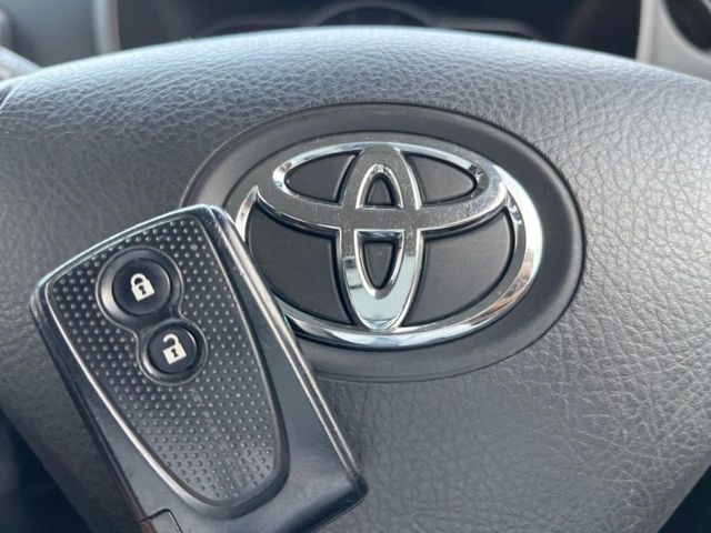 TOYOTA PIXIS SPACE CUSTOM 2014