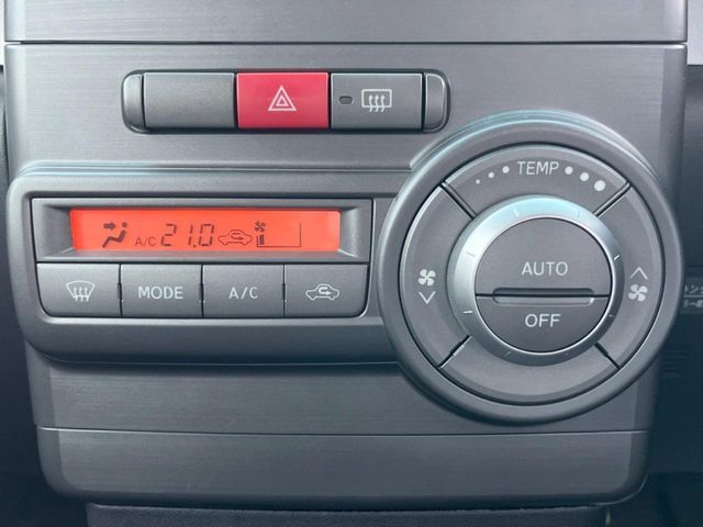 TOYOTA PIXIS SPACE CUSTOM 2014