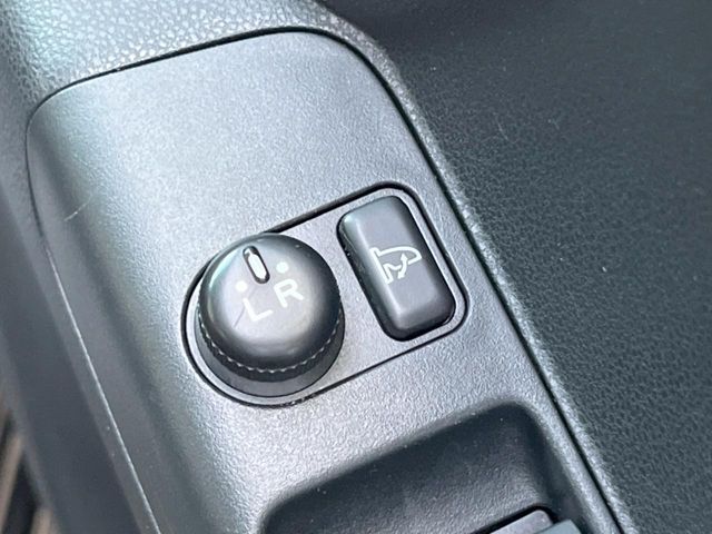 TOYOTA PIXIS SPACE CUSTOM 2014