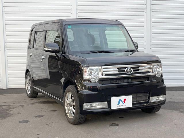 TOYOTA PIXIS SPACE CUSTOM 2014