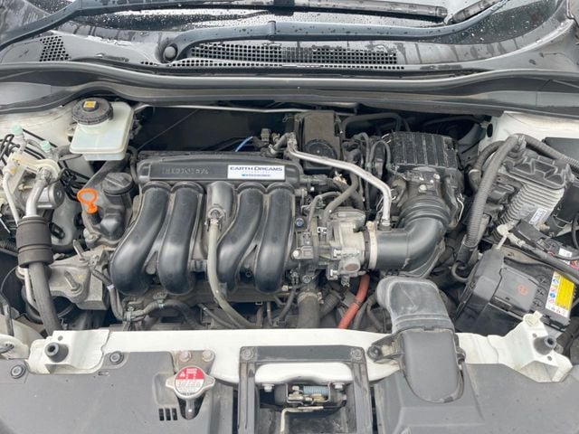 HONDA VEZEL HYBRID 2015