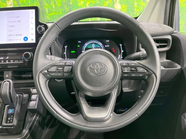 TOYOTA SIENTA HYBRID 2023