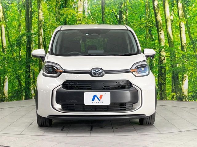 TOYOTA SIENTA HYBRID 2023