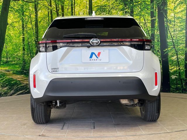 TOYOTA YARIS CROSS 2023