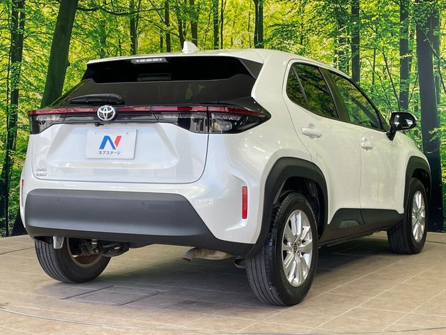 TOYOTA YARIS CROSS 2023