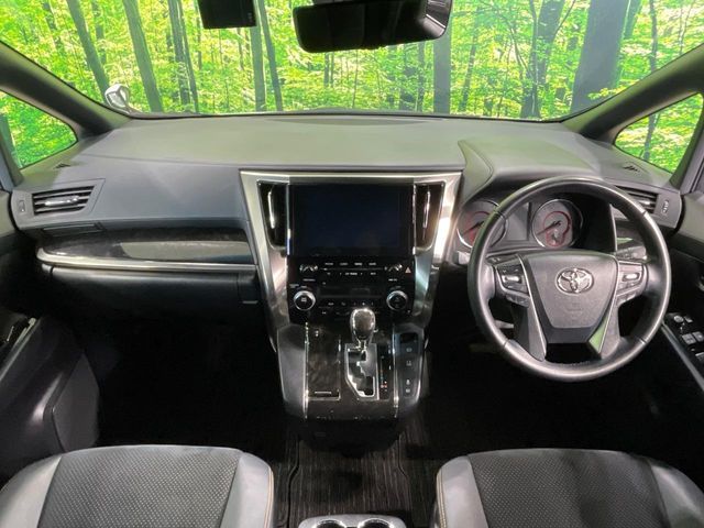 TOYOTA ALPHARD 2021