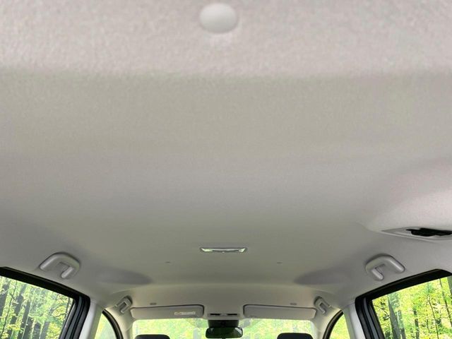 TOYOTA SIENTA HYBRID 2025