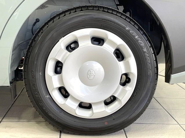 TOYOTA SIENTA HYBRID 2025