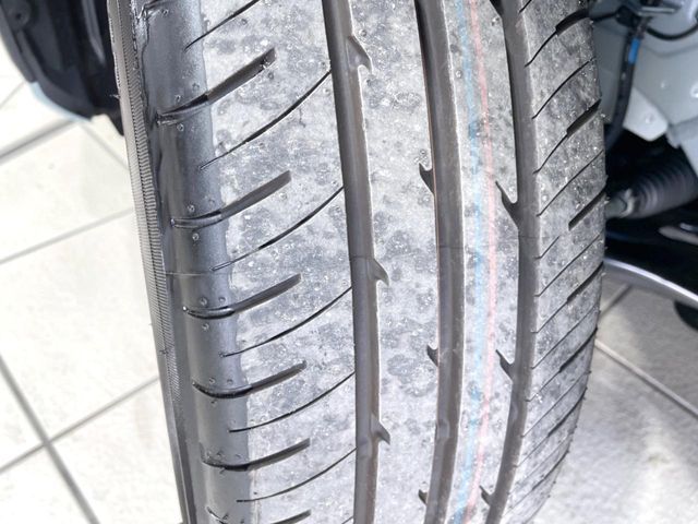 TOYOTA SIENTA HYBRID 2025