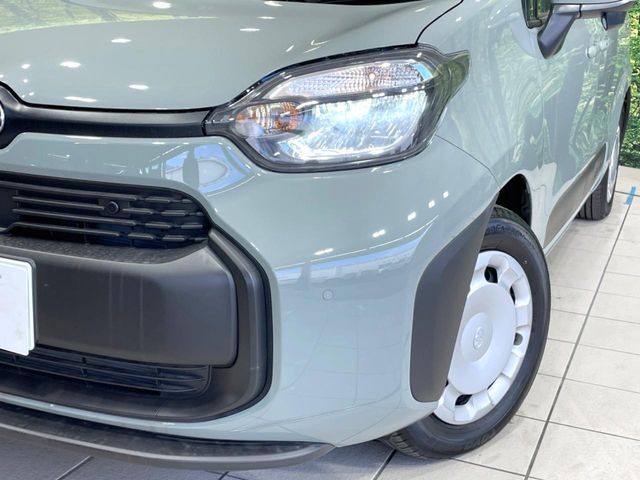 TOYOTA SIENTA HYBRID 2025