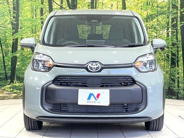 TOYOTA SIENTA HYBRID 2025