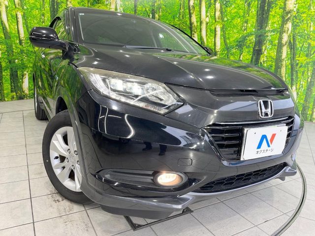 HONDA VEZEL HYBRID 2015