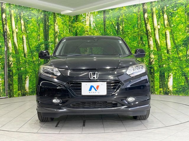 HONDA VEZEL HYBRID 2015