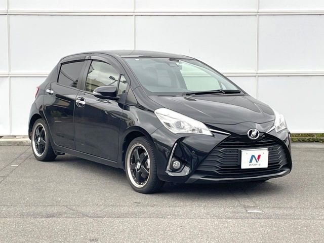 TOYOTA VITZ 2019