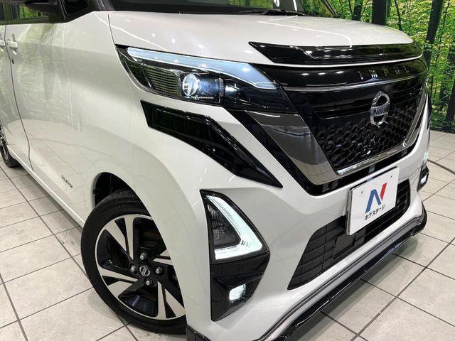 NISSAN ROOX 2022