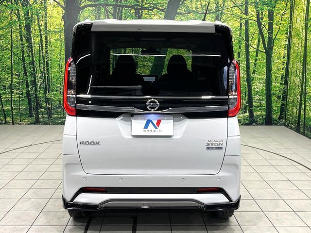 NISSAN ROOX 2022