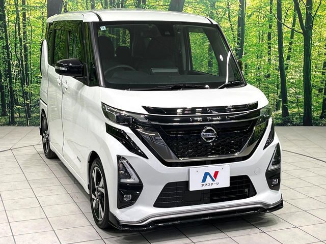 NISSAN ROOX 2022