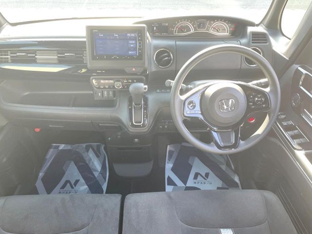 HONDA N BOX CUSTOM 2021