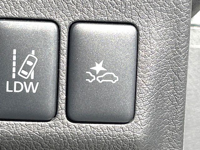 MITSUBISHI OUTLANDER PHEV 2016