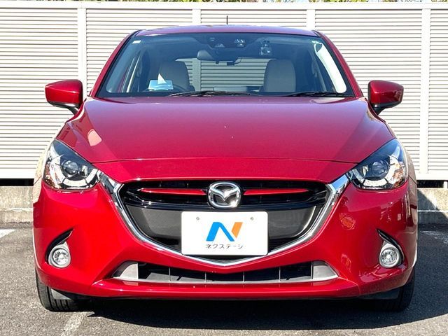 MAZDA DEMIO 2015