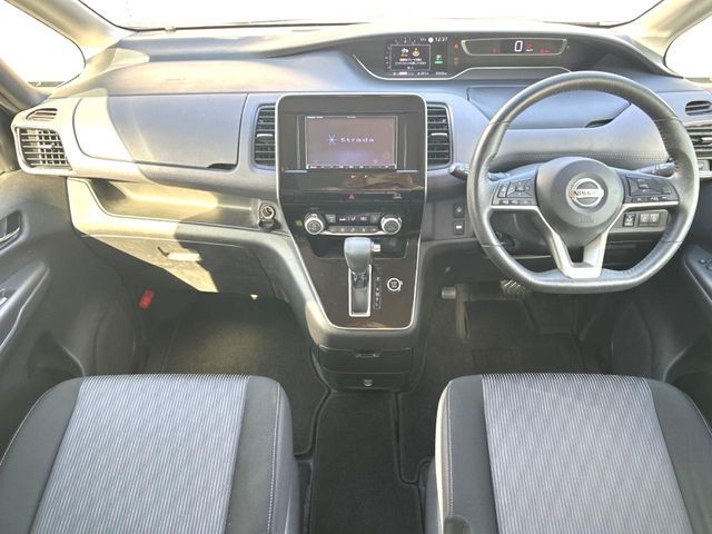 NISSAN SERENA  S-HYBRID 2019